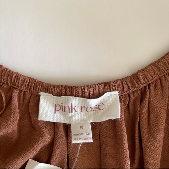 Baja Brown Tie Front Smocked Shirred Off Shoulder Top - Picture 3 of 4